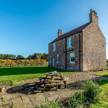 Holiday home 3 Bed In York 79525