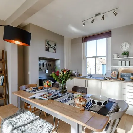 Prázdninový dům 3 Bed In York Oc-79525 *