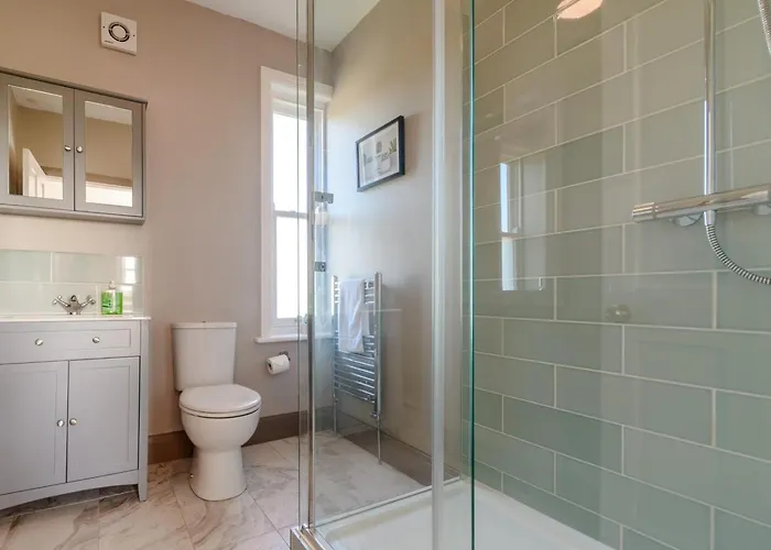 3 Bed In York Oc-79525 Deighton